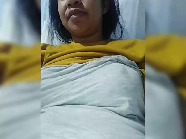 RayahSexylove from BongaCams