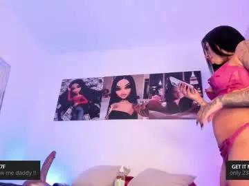 Entertain your itch for girls livestreamers with our collection of stunning models, skilled in the art of temptation and delight.