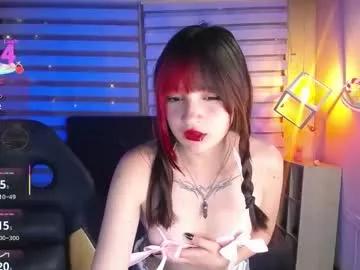 Entertain your itch for girls livestreamers with our collection of stunning models, skilled in the art of temptation and delight.
