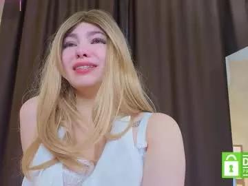 Entertain your itch for girls livestreamers with our collection of stunning models, skilled in the art of temptation and delight.