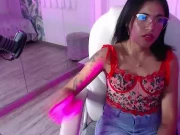 Entertain your itch for girls livestreamers with our collection of stunning models, skilled in the art of temptation and delight.