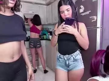 Entertain your itch for girls livestreamers with our collection of stunning models, skilled in the art of temptation and delight.