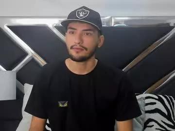 alekruizx from Chaturbate is Freechat