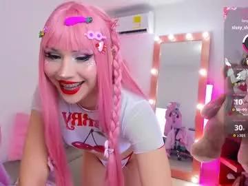 Entertain your itch for girls livestreamers with our collection of stunning models, skilled in the art of temptation and delight.