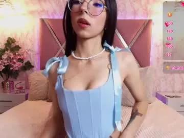 Entertain your itch for girls livestreamers with our collection of stunning models, skilled in the art of temptation and delight.