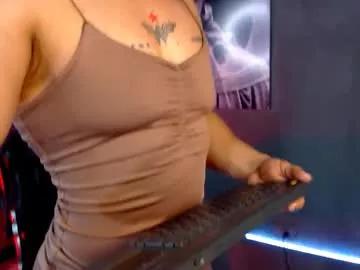Entertain your itch for girls livestreamers with our collection of stunning models, skilled in the art of temptation and delight.
