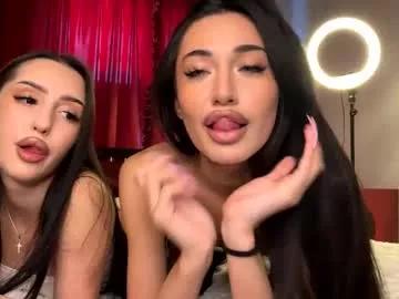 Entertain your itch for girls livestreamers with our collection of stunning models, skilled in the art of temptation and delight.