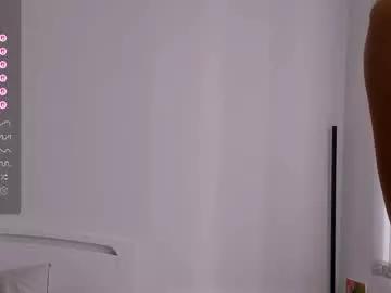 andrea__bass from Chaturbate is Freechat