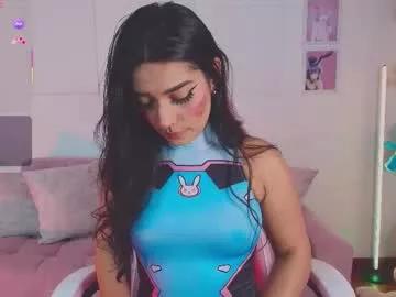 Entertain your itch for girls livestreamers with our collection of stunning models, skilled in the art of temptation and delight.