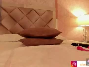 ariana_villada from Chaturbate