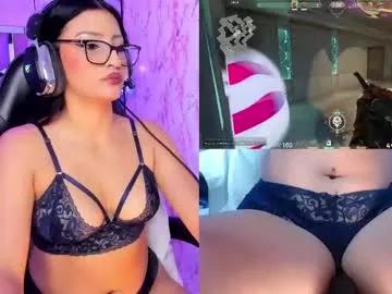 Entertain your itch for girls livestreamers with our collection of stunning models, skilled in the art of temptation and delight.