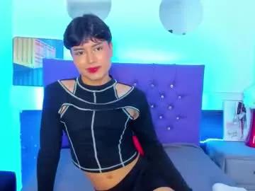 Entertain your itch for girls livestreamers with our collection of stunning models, skilled in the art of temptation and delight.