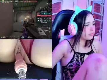 Entertain your itch for girls livestreamers with our collection of stunning models, skilled in the art of temptation and delight.