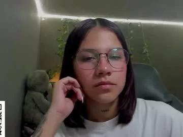 ashleytravis_ from Chaturbate is Freechat