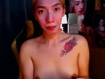 aurakharisma_xx from Chaturbate