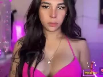 Entertain your itch for girls livestreamers with our collection of stunning models, skilled in the art of temptation and delight.
