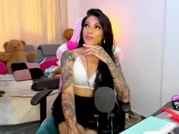Entertain your itch for girls livestreamers with our collection of stunning models, skilled in the art of temptation and delight.