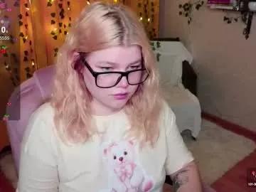 Photos of bratz_chloe_ from Chaturbate is Freechat