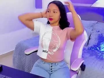 Entertain your itch for girls livestreamers with our collection of stunning models, skilled in the art of temptation and delight.
