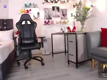 Entertain your itch for girls livestreamers with our collection of stunning models, skilled in the art of temptation and delight.