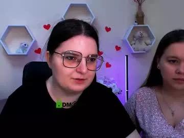 cherry_hugs from Chaturbate is Freechat
