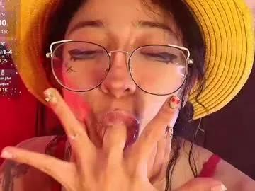 Entertain your itch for girls livestreamers with our collection of stunning models, skilled in the art of temptation and delight.