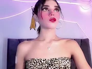 Entertain your itch for girls livestreamers with our collection of stunning models, skilled in the art of temptation and delight.