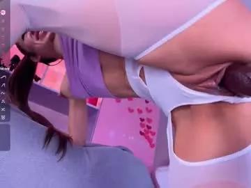 Entertain your itch for girls livestreamers with our collection of stunning models, skilled in the art of temptation and delight.