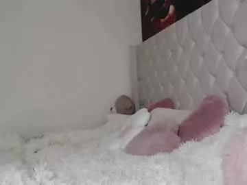 crystalsweet2000 from Chaturbate is Freechat