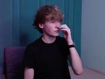 curlytwinkboy from Chaturbate is Freechat