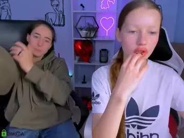 Entertain your itch for girls livestreamers with our collection of stunning models, skilled in the art of temptation and delight.