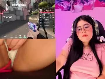 Entertain your itch for girls livestreamers with our collection of stunning models, skilled in the art of temptation and delight.