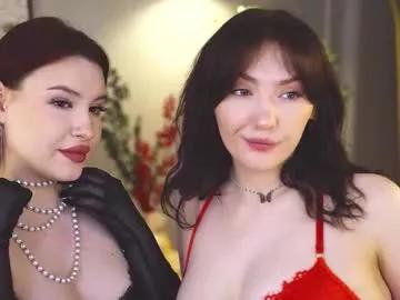Entertain your itch for girls livestreamers with our collection of stunning models, skilled in the art of temptation and delight.