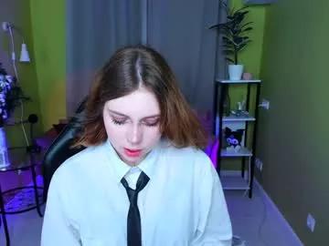 effy_xbaby from Chaturbate