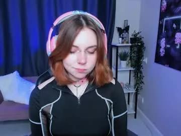 effy_xbaby from Chaturbate