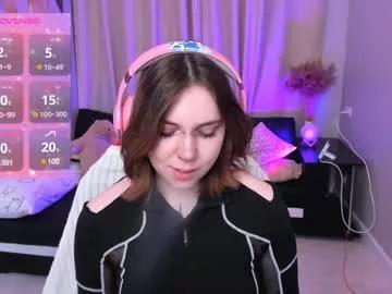 effy_xbaby from Chaturbate