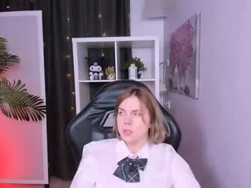 effy_xbaby from Chaturbate