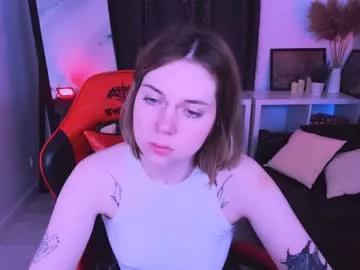 effy_xbaby from Chaturbate