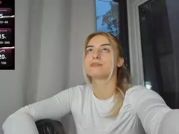 ella_vee from Chaturbate is Freechat