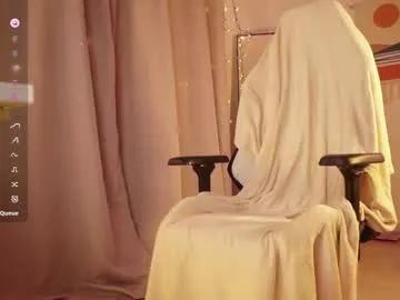 elly_belly from Chaturbate is Freechat
