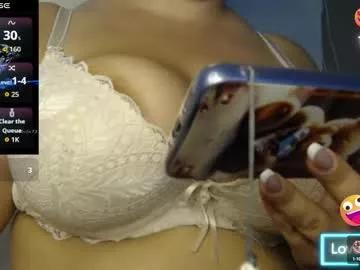 elly_denise from Chaturbate