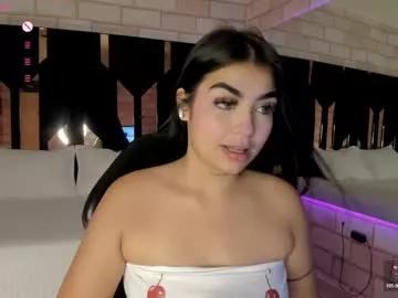 Entertain your itch for girls livestreamers with our collection of stunning models, skilled in the art of temptation and delight.