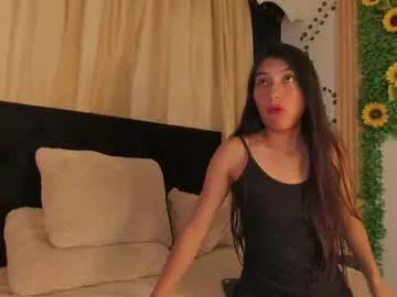 emma_and_max from Chaturbate is Freechat