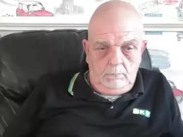 fuckdog371666 from Chaturbate is Freechat