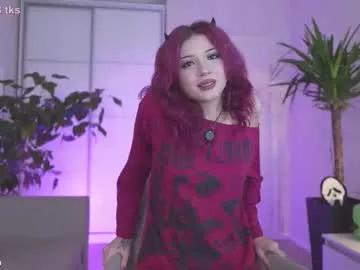 Entertain your itch for girls livestreamers with our collection of stunning models, skilled in the art of temptation and delight.