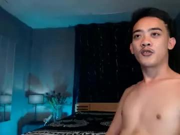 heavenlyhugecockx from Chaturbate is Freechat
