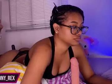 hotharmonies from Chaturbate