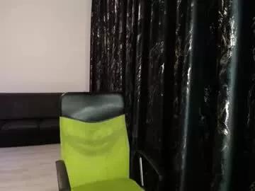hotterlrg from Chaturbate