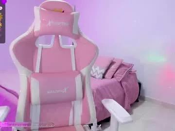 isaa_diamond from Chaturbate
