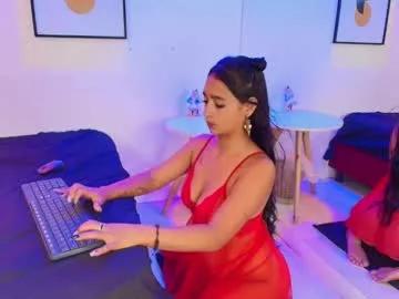 Entertain your itch for girls livestreamers with our collection of stunning models, skilled in the art of temptation and delight.